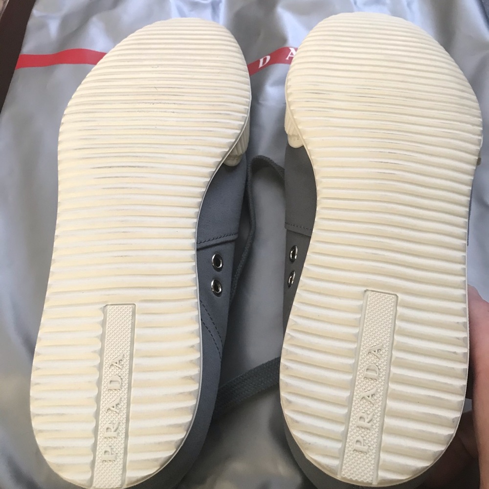 Shoes - Picture 3 of 5